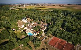 Hotel The Originals Château de Perigny